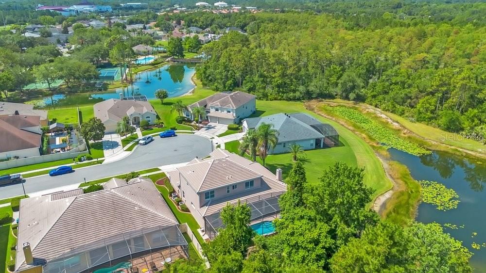Activo con contrato: $699,000 (4 camas, 4 baños, 3445 Pies cuadrados)