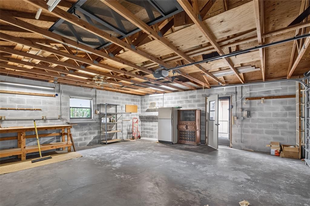 For Sale: $239,900 (2 beds, 2 baths, 1436 Square Feet)