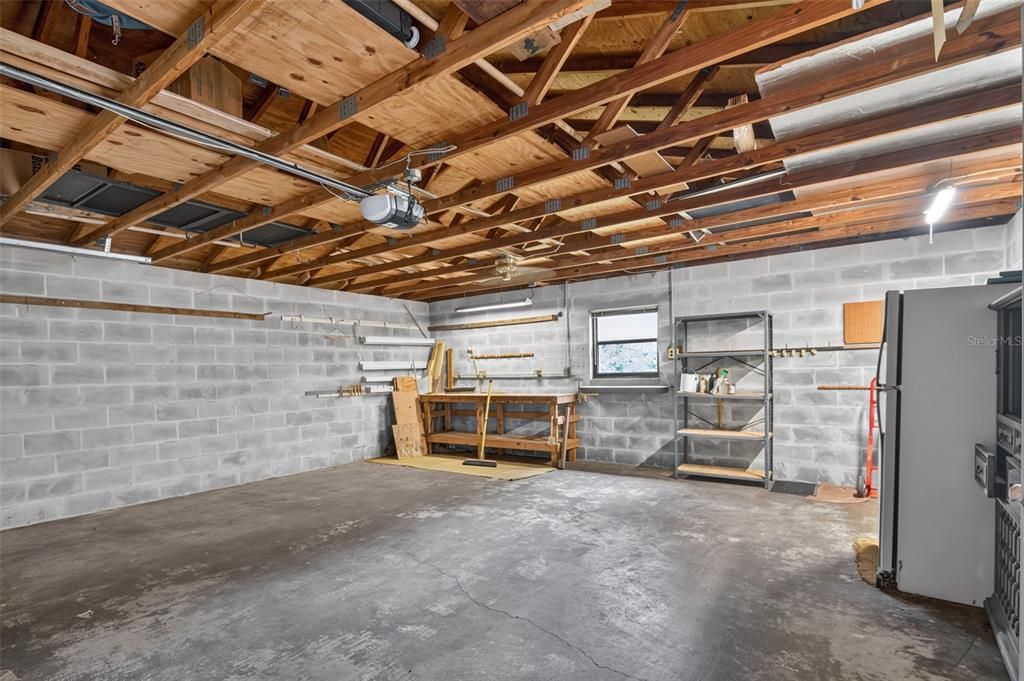 For Sale: $239,900 (2 beds, 2 baths, 1436 Square Feet)