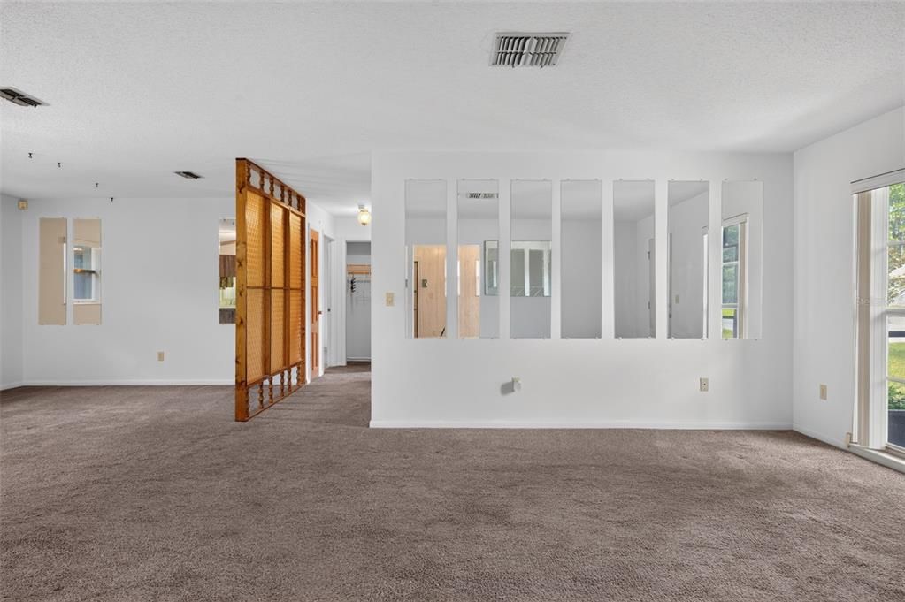 For Sale: $239,900 (2 beds, 2 baths, 1436 Square Feet)