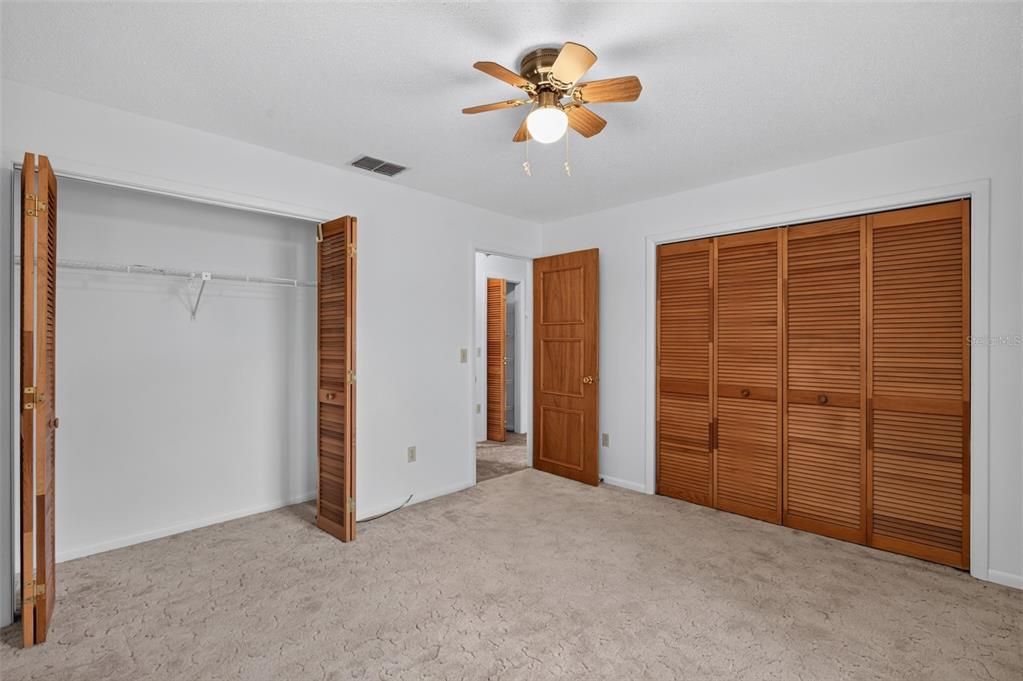 For Sale: $239,900 (2 beds, 2 baths, 1436 Square Feet)