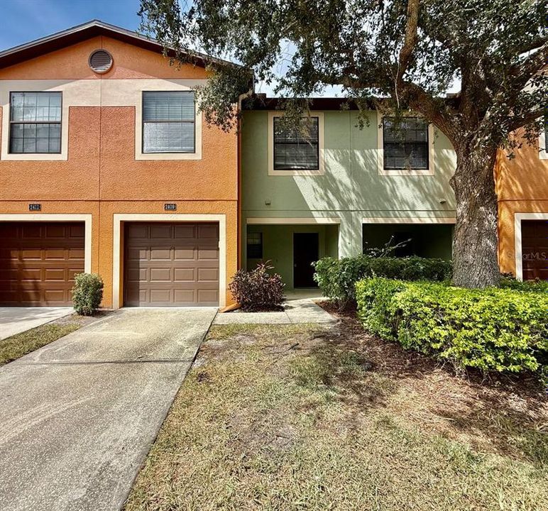 For Rent: $1,900 (3 beds, 2 baths, 1558 Square Feet)