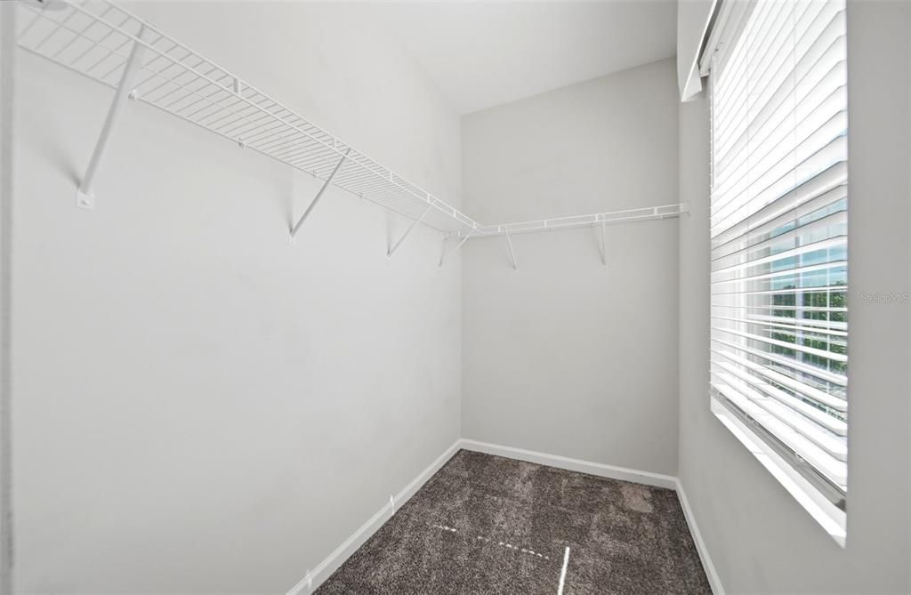 En Venta: $340,000 (3 camas, 2 baños, 1685 Pies cuadrados)