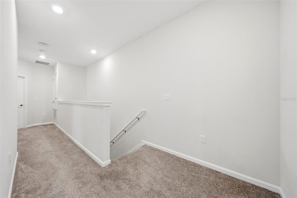 En Venta: $340,000 (3 camas, 2 baños, 1685 Pies cuadrados)