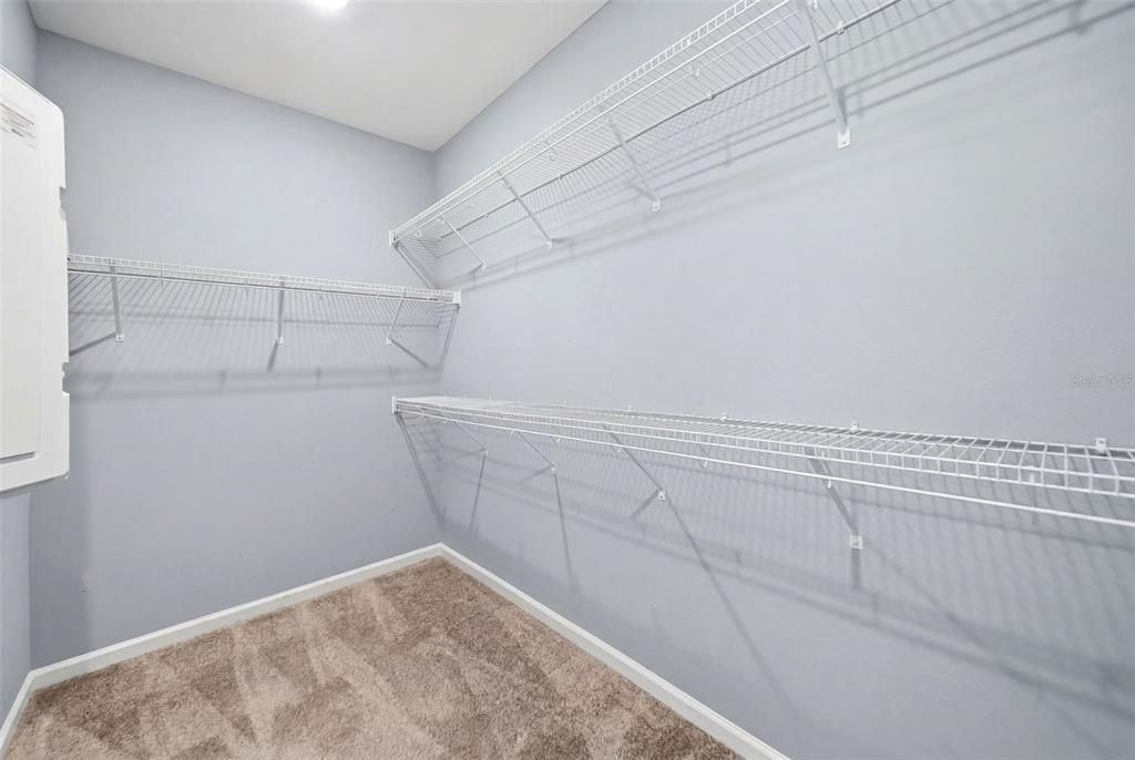 En Venta: $340,000 (3 camas, 2 baños, 1685 Pies cuadrados)