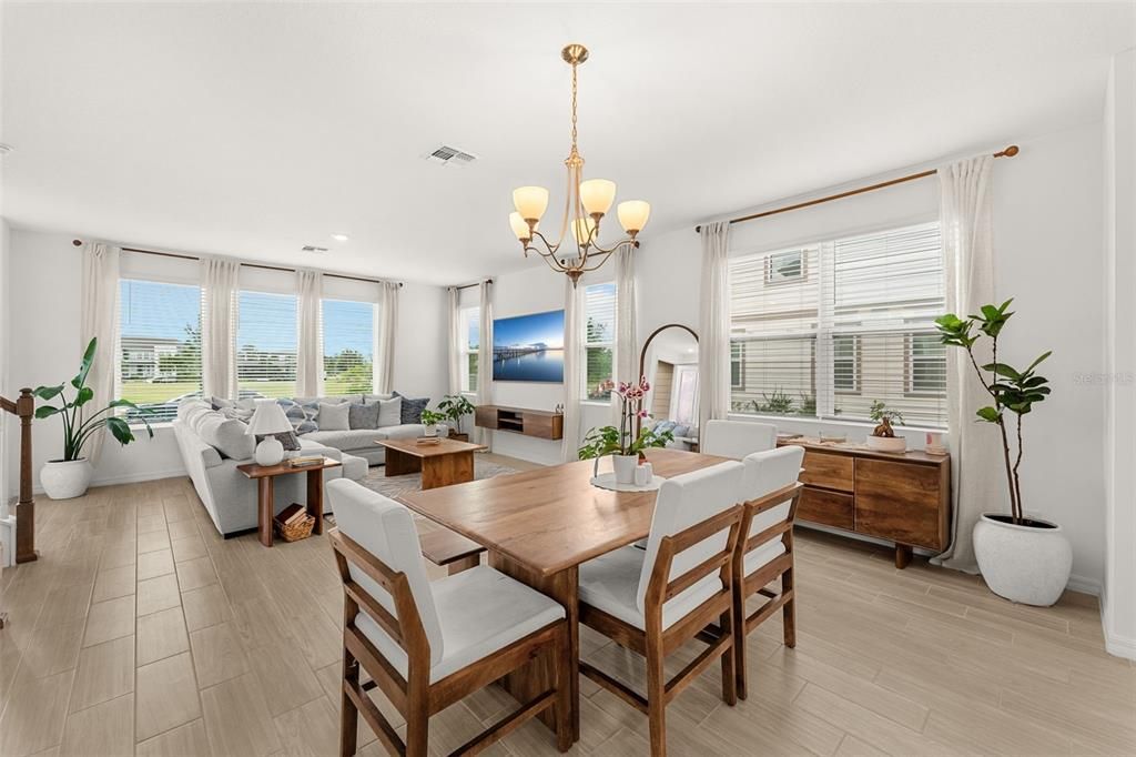 For Rent: $2,350 (3 beds, 2 baths, 1692 Square Feet)