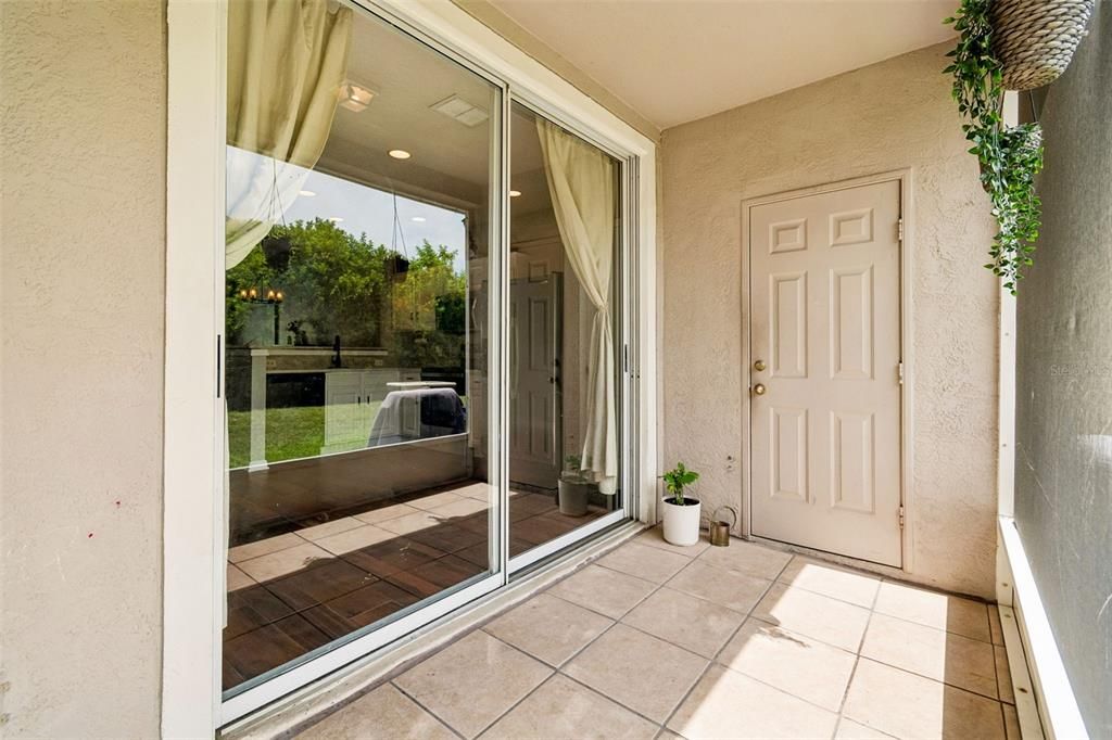 En Venta: $213,900 (2 camas, 2 baños, 1110 Pies cuadrados)