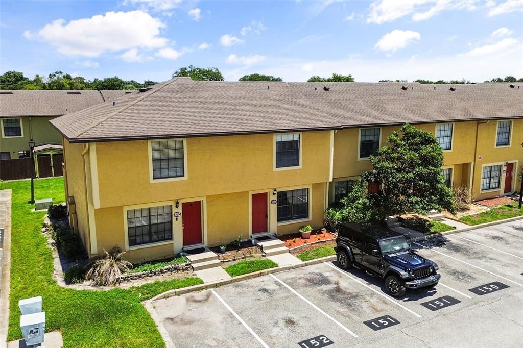 For Sale: $179,900 (2 beds, 2 baths, 1031 Square Feet)