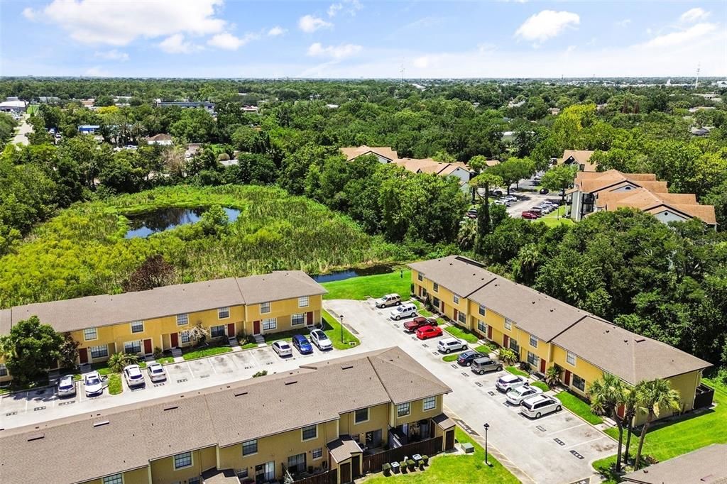 For Sale: $179,900 (2 beds, 2 baths, 1031 Square Feet)