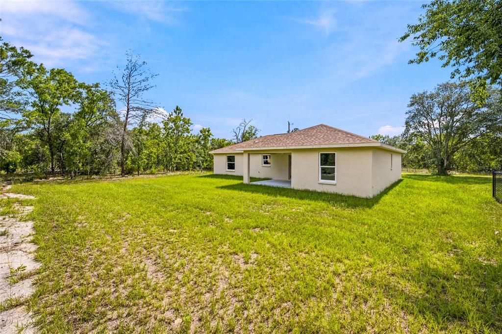 На продажу: $289,000 (3 спален, 2 ванн, 1587 Квадратных фут)