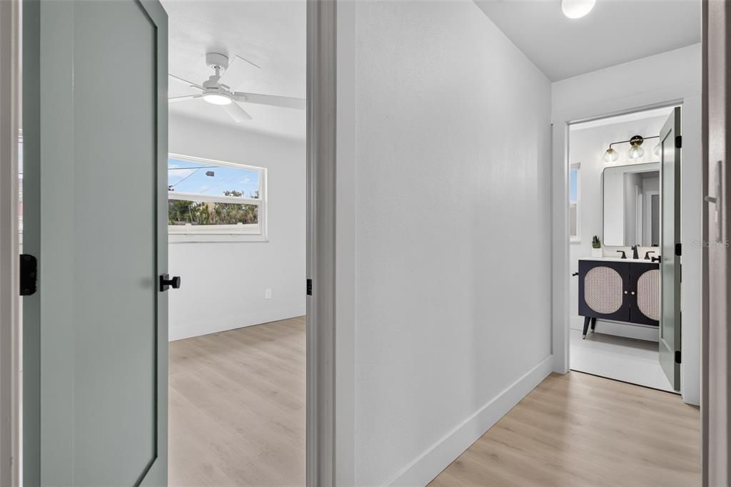 For Sale: $589,000 (3 beds, 2 baths, 1563 Square Feet)