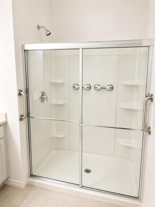 На продажу: $474,900 (4 спален, 3 ванн, 2106 Квадратных фут)