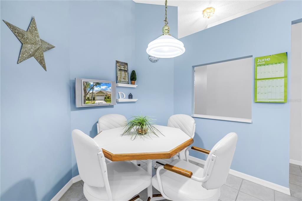 На продажу: $299,000 (3 спален, 2 ванн, 1509 Квадратных фут)