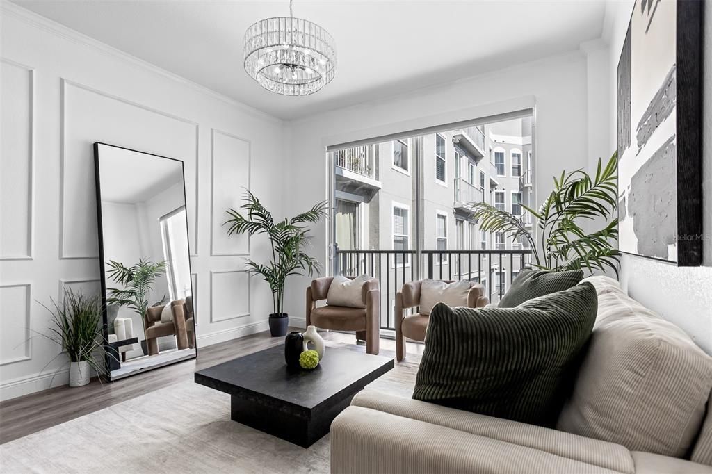 For Sale: $525,000 (2 beds, 2 baths, 1009 Square Feet)