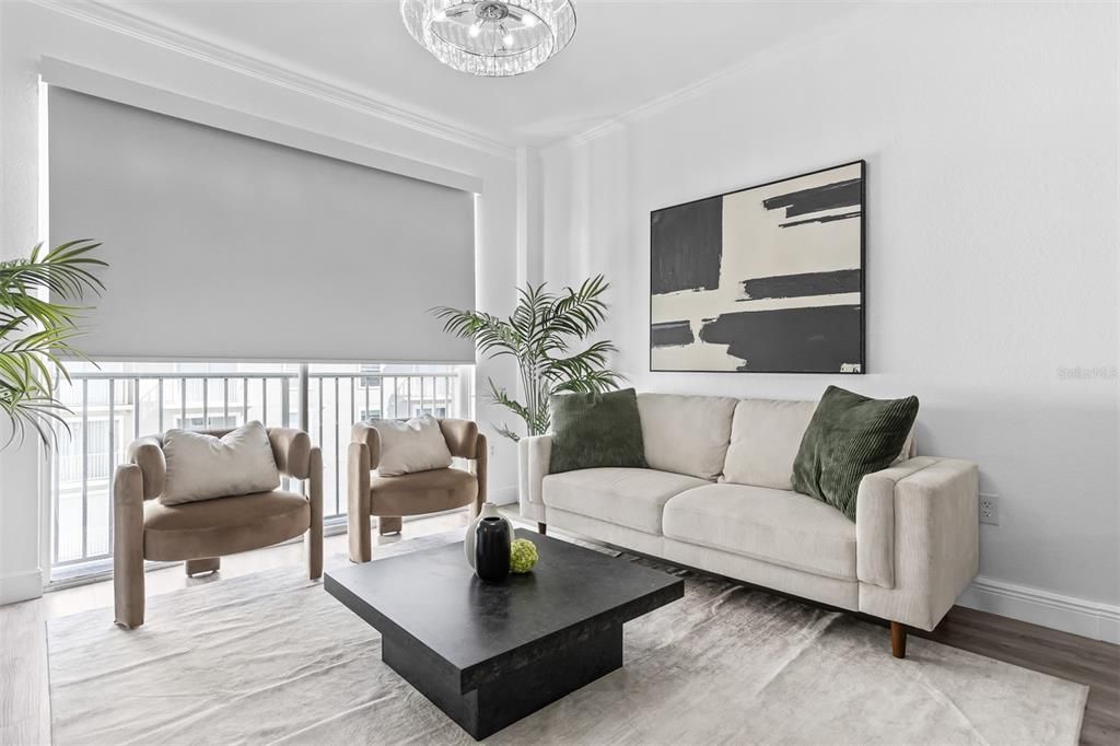 For Sale: $525,000 (2 beds, 2 baths, 1009 Square Feet)