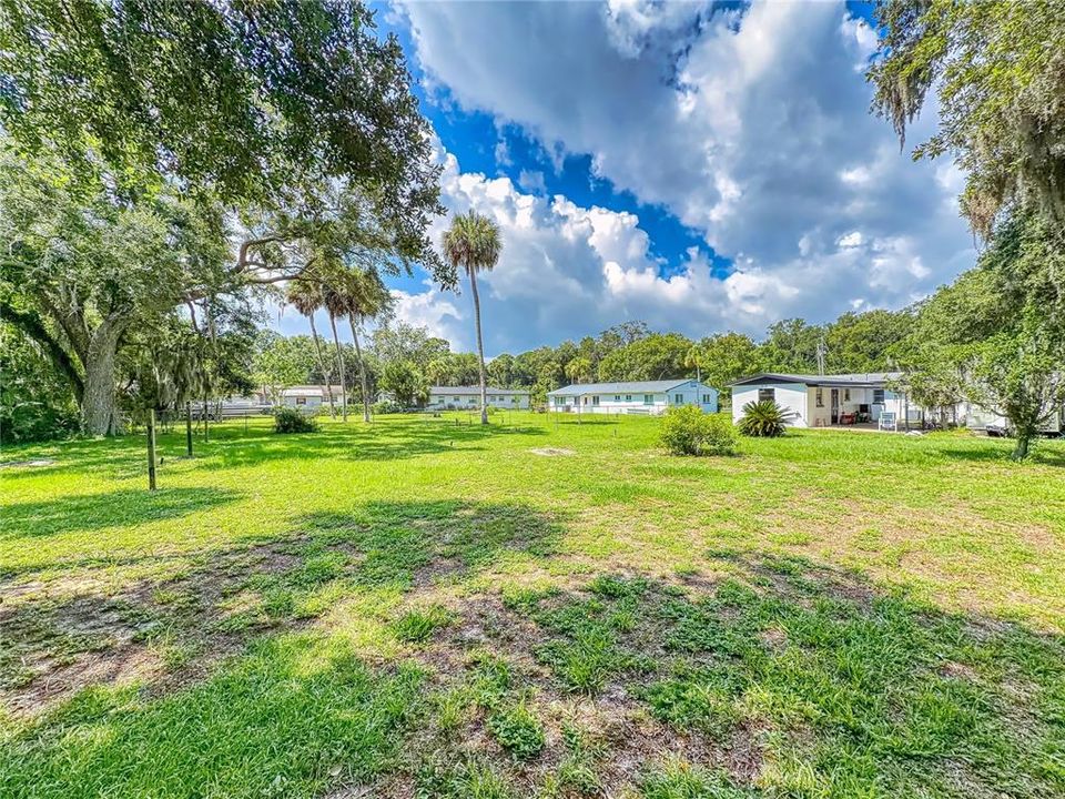En Venta: $315,000 (3 camas, 3 baños, 1556 Pies cuadrados)