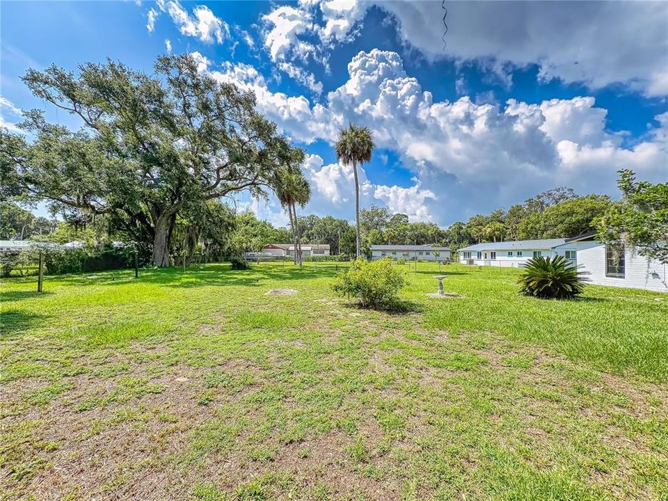 En Venta: $315,000 (3 camas, 3 baños, 1556 Pies cuadrados)