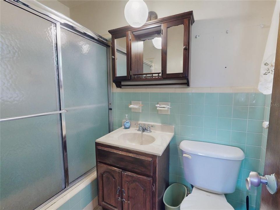 En Venta: $315,000 (3 camas, 3 baños, 1556 Pies cuadrados)