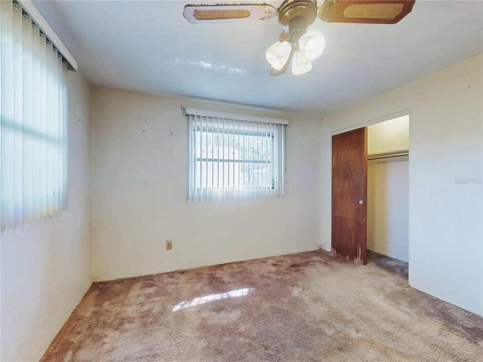 En Venta: $315,000 (3 camas, 3 baños, 1556 Pies cuadrados)