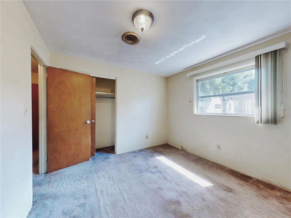 En Venta: $315,000 (3 camas, 3 baños, 1556 Pies cuadrados)