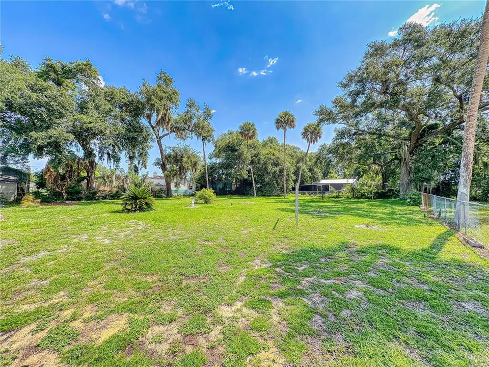 En Venta: $315,000 (3 camas, 3 baños, 1556 Pies cuadrados)