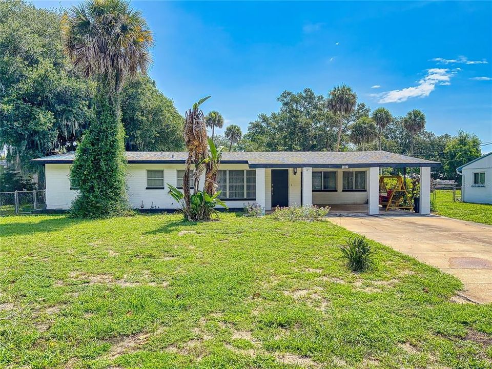 En Venta: $315,000 (3 camas, 3 baños, 1556 Pies cuadrados)