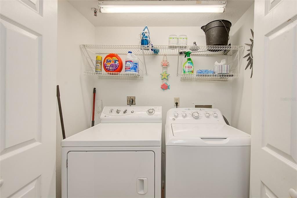 En Venta: $1,075,000 (2 camas, 2 baños, 1450 Pies cuadrados)