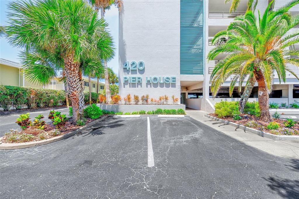 En Venta: $1,075,000 (2 camas, 2 baños, 1450 Pies cuadrados)
