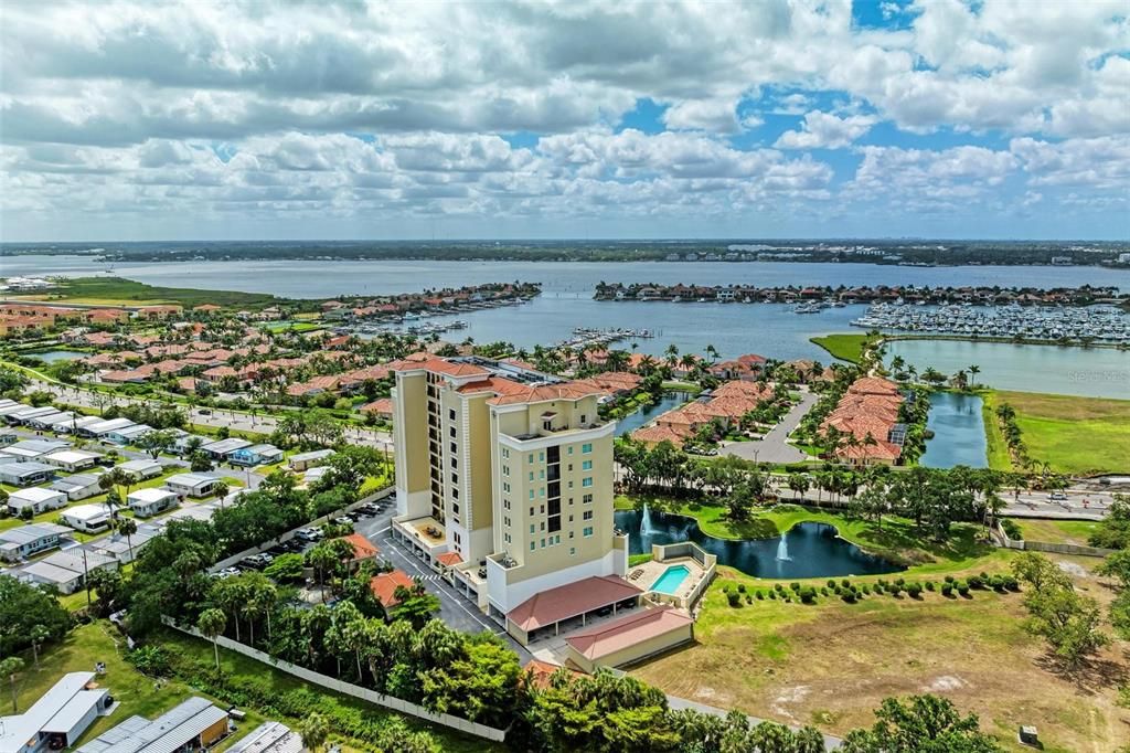 En Venta: $395,000 (2 camas, 2 baños, 1543 Pies cuadrados)