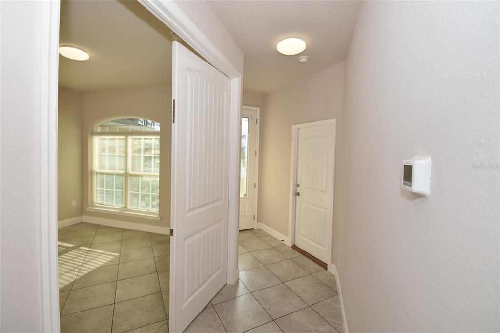 For Rent: $1,950 (4 beds, 2 baths, 1492 Square Feet)
