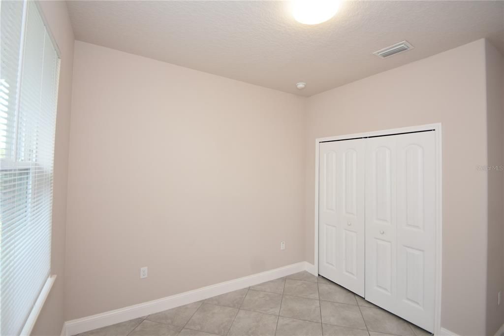 For Rent: $1,950 (4 beds, 2 baths, 1492 Square Feet)