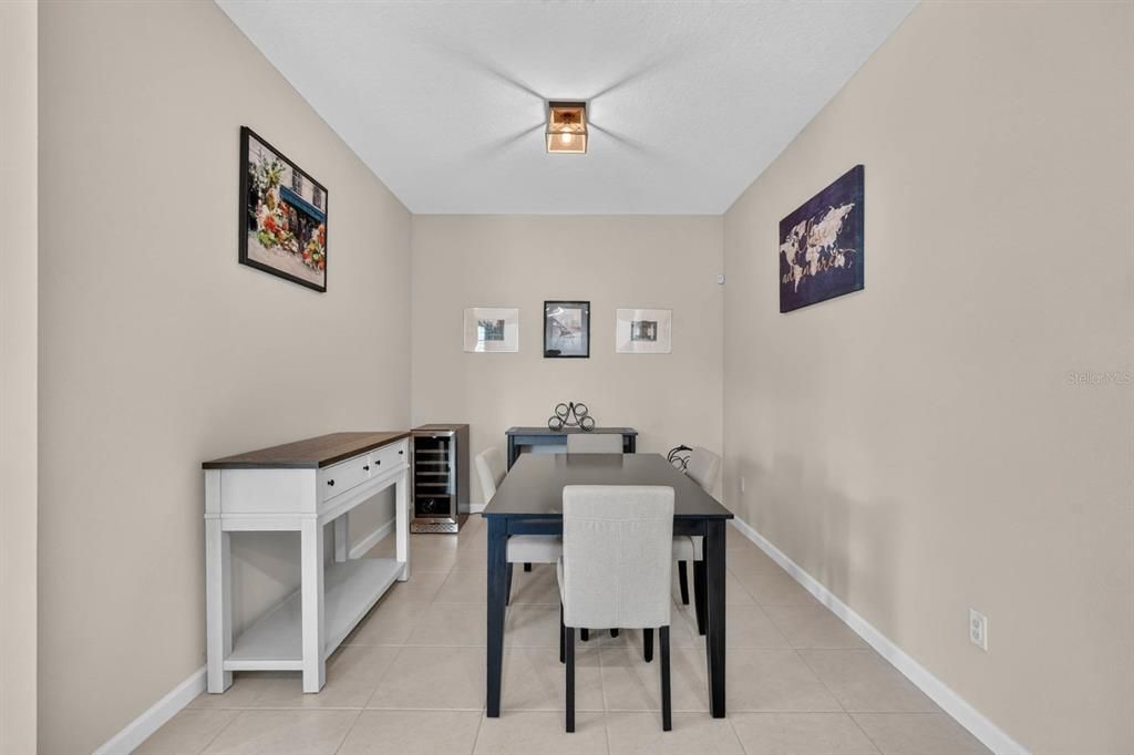 En Venta: $449,900 (2 camas, 2 baños, 1608 Pies cuadrados)