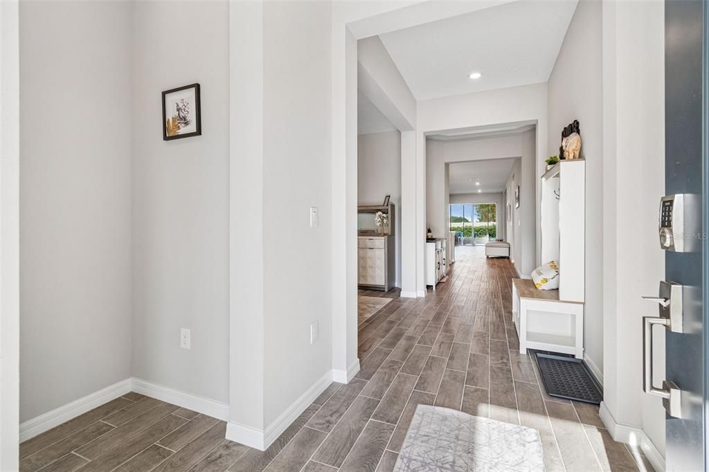 En Venta: $500,000 (4 camas, 3 baños, 2399 Pies cuadrados)