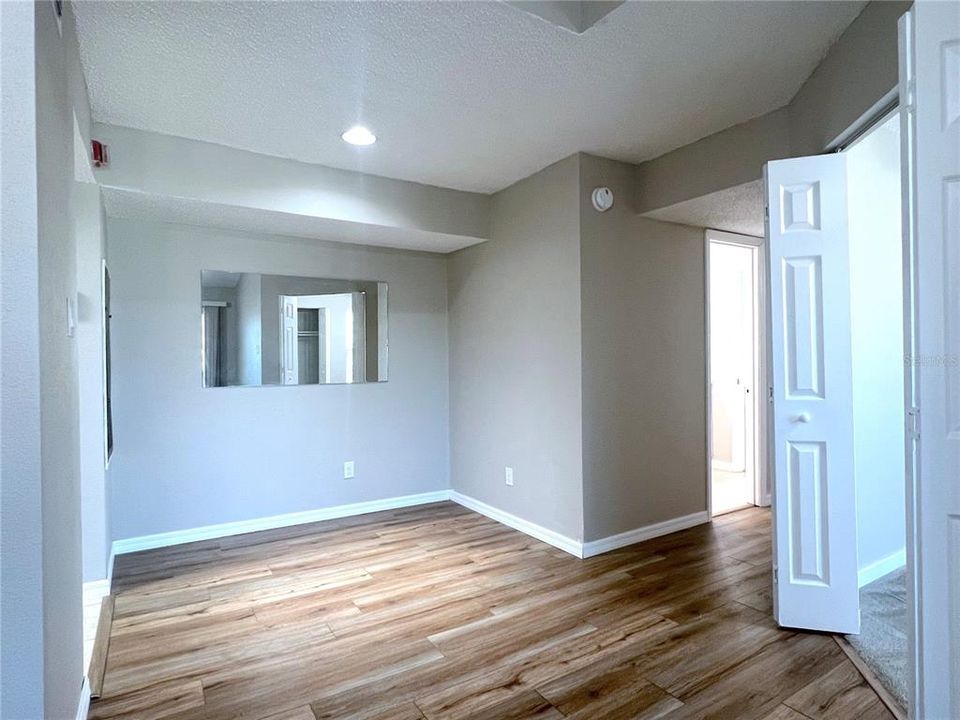 : $150,000 (2 спален, 1 ванн, 768 Квадратных фут)