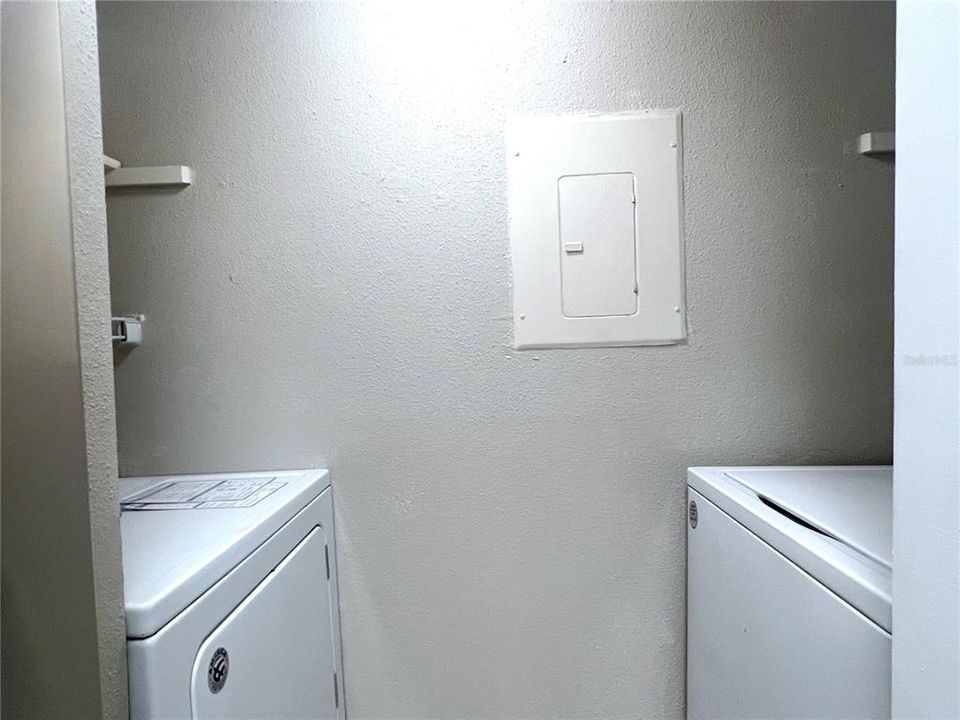 : $150,000 (2 спален, 1 ванн, 768 Квадратных фут)