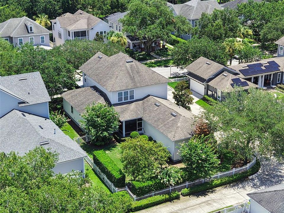 На продажу: $1,225,000 (5 спален, 4 ванн, 3525 Квадратных фут)