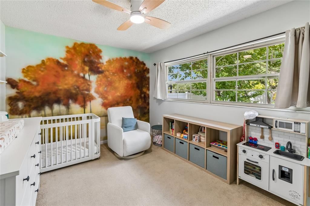 На продажу: $369,900 (3 спален, 2 ванн, 1623 Квадратных фут)