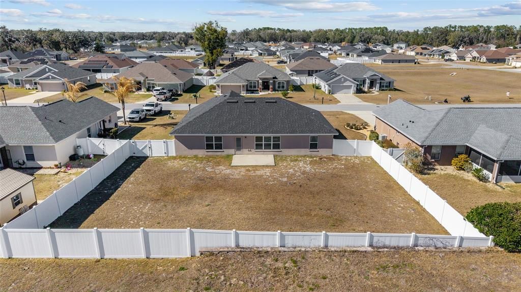 For Rent: $2,100 (3 beds, 2 baths, 1543 Square Feet)