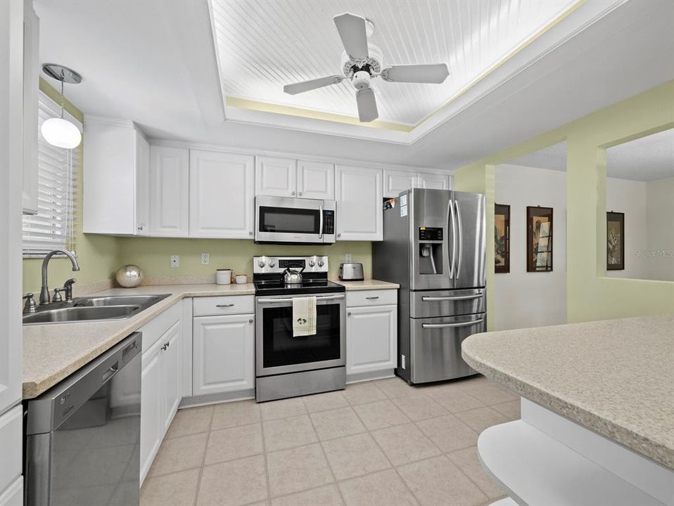 En Venta: $223,900 (2 camas, 2 baños, 1332 Pies cuadrados)