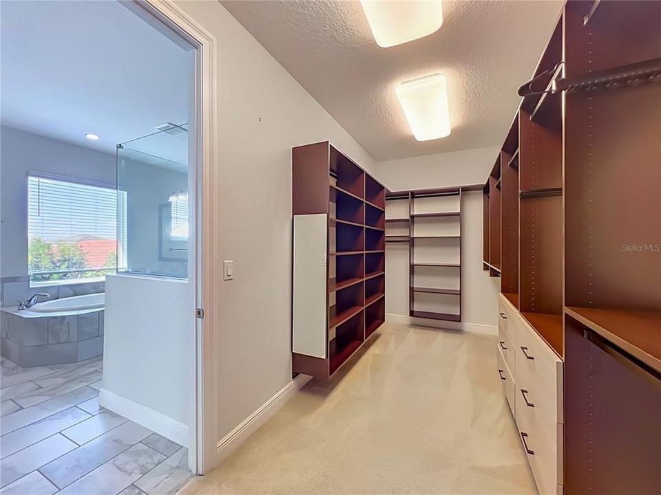 На продажу: $1,119,000 (5 спален, 4 ванн, 3953 Квадратных фут)