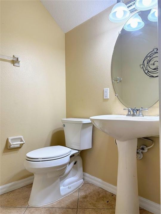 В аренду: $3,200 (5 спален, 3 ванн, 3419 Квадратных фут)