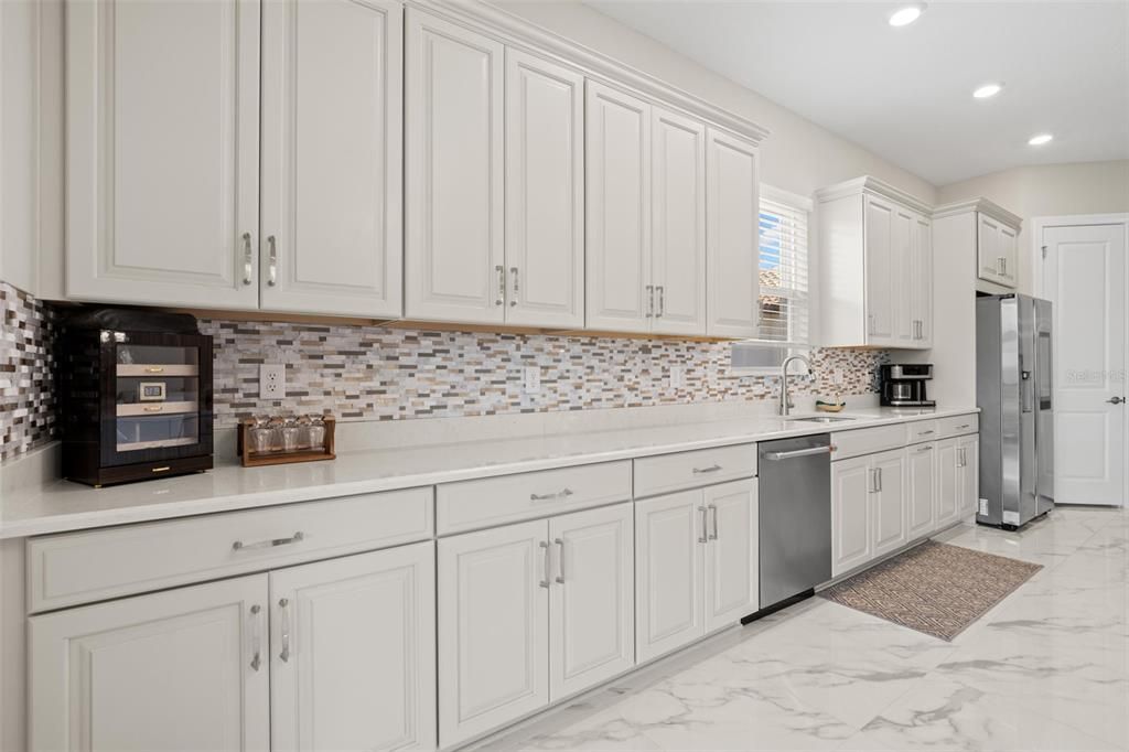 For Sale: $859,000 (3 beds, 3 baths, 3087 Square Feet)