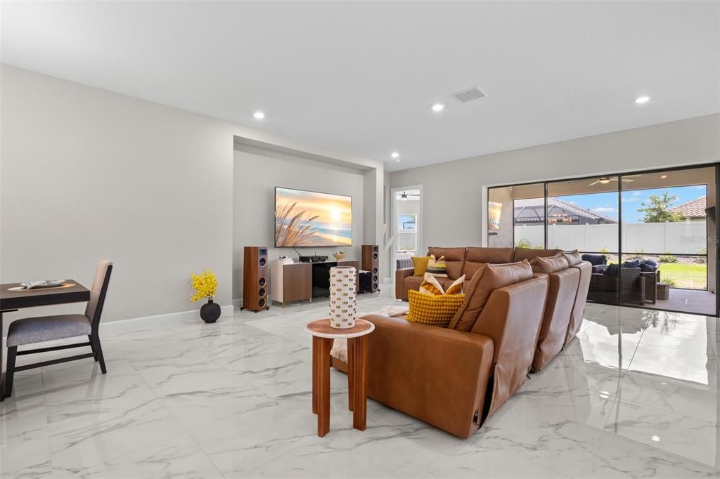 For Sale: $859,000 (3 beds, 3 baths, 3087 Square Feet)