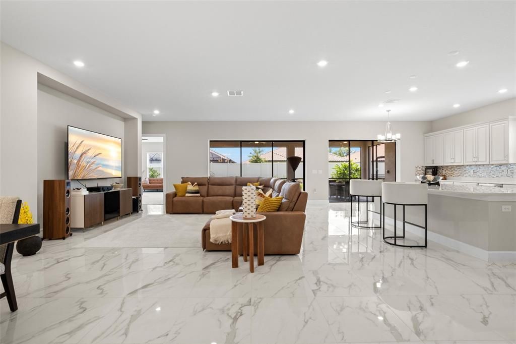 For Sale: $859,000 (3 beds, 3 baths, 3087 Square Feet)