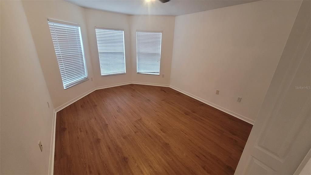В аренду: $2,300 (3 спален, 2 ванн, 1746 Квадратных фут)