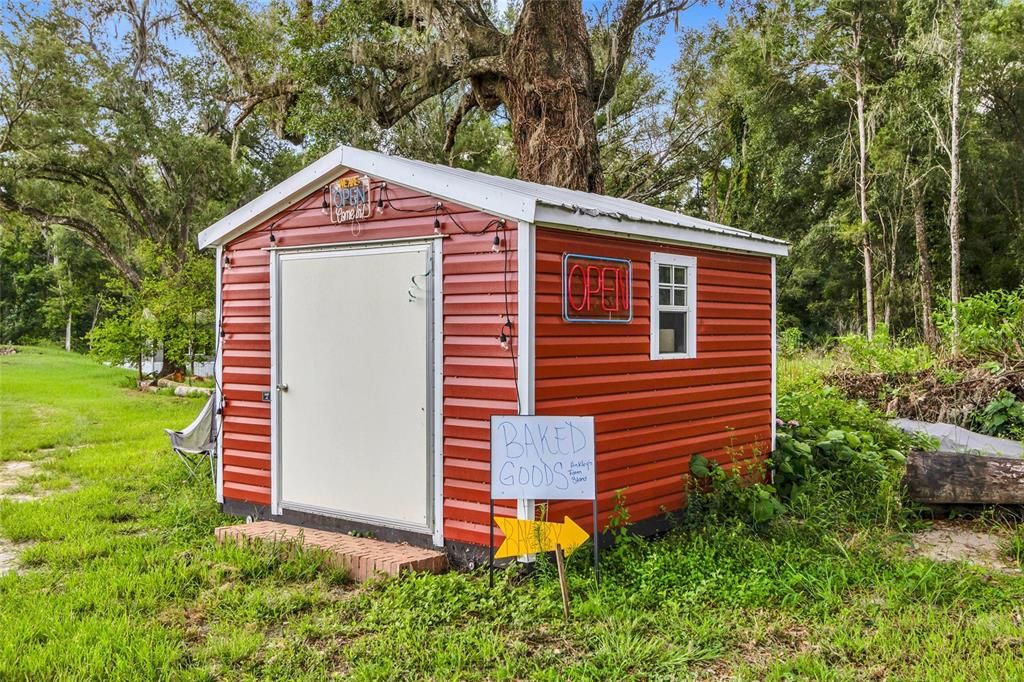 На продажу: $499,000 (3 спален, 2 ванн, 1456 Квадратных фут)