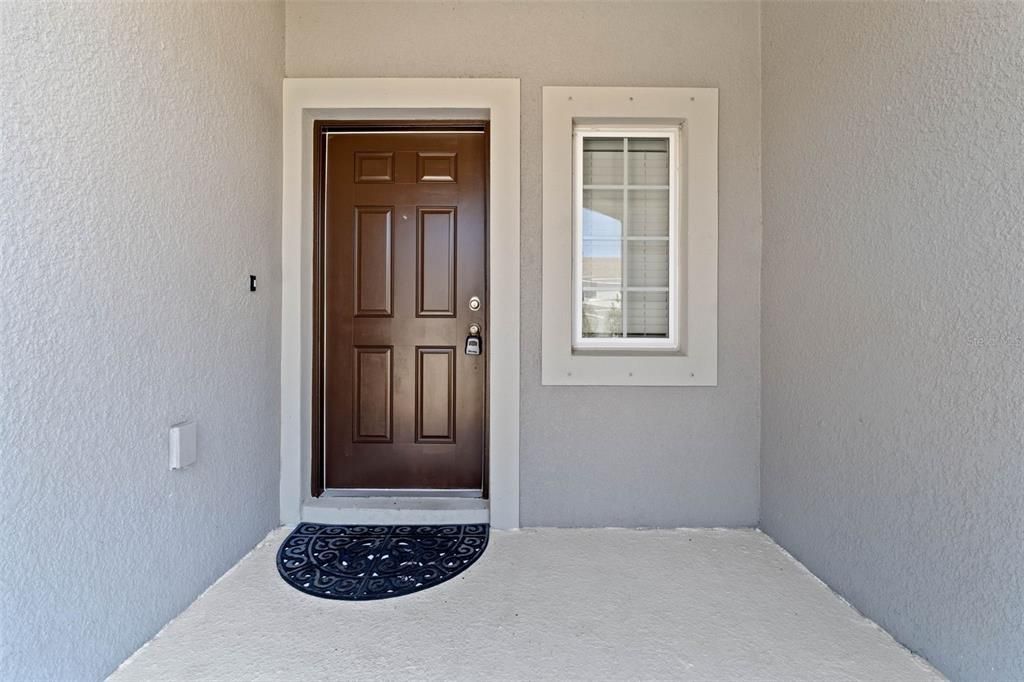 For Sale: $260,000 (3 beds, 2 baths, 1400 Square Feet)