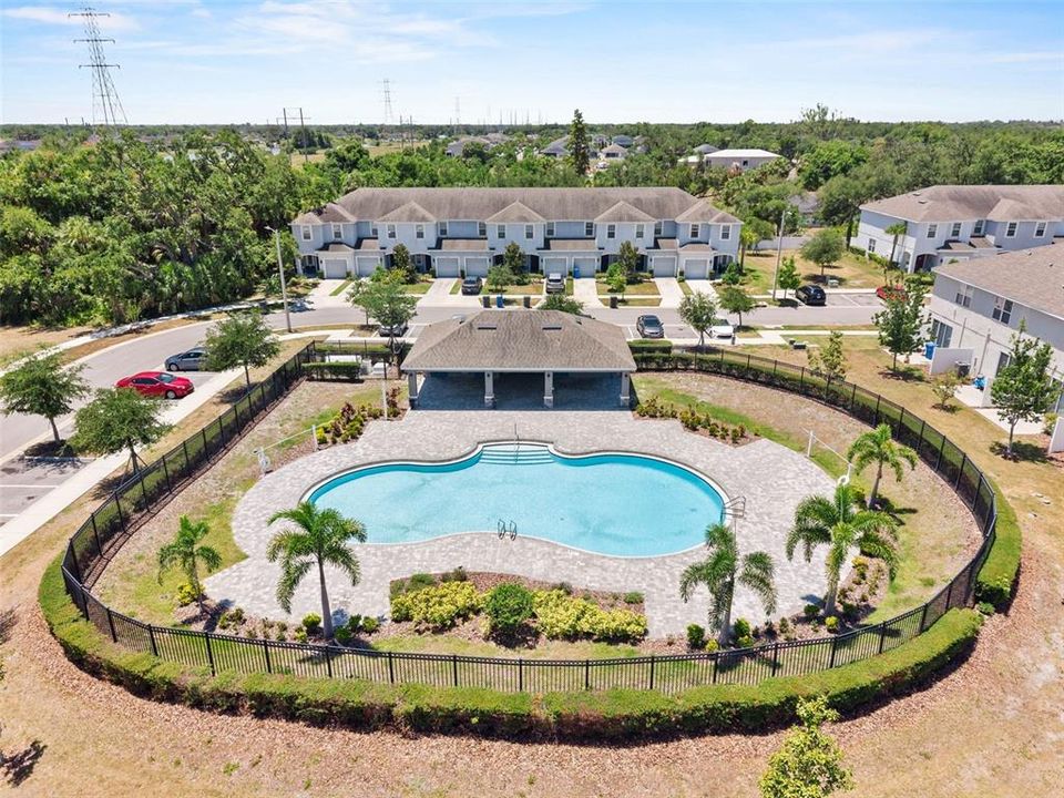 For Sale: $260,000 (3 beds, 2 baths, 1400 Square Feet)
