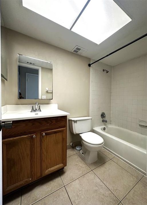 En Venta: $364,900 (3 camas, 2 baños, 1326 Pies cuadrados)
