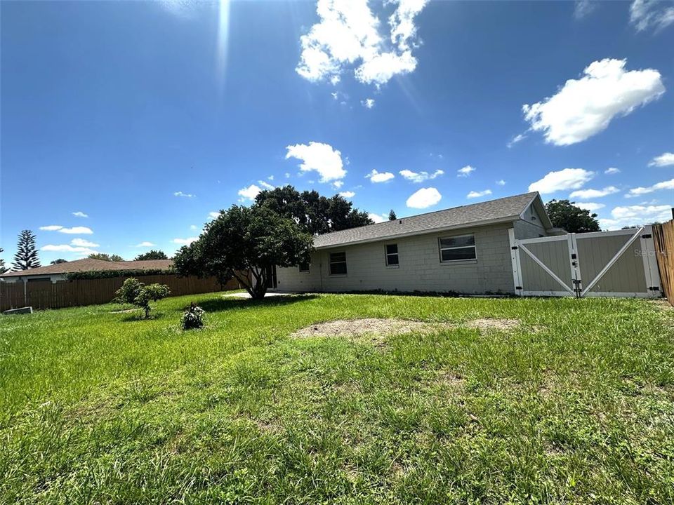 En Venta: $364,900 (3 camas, 2 baños, 1326 Pies cuadrados)